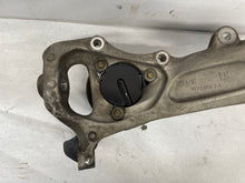 2013 Cadillac CTS-V Coupe LH Driver Front Spindle Knuckle Hub Wheel Bearing Assembly OEM - Day's Parts Yard