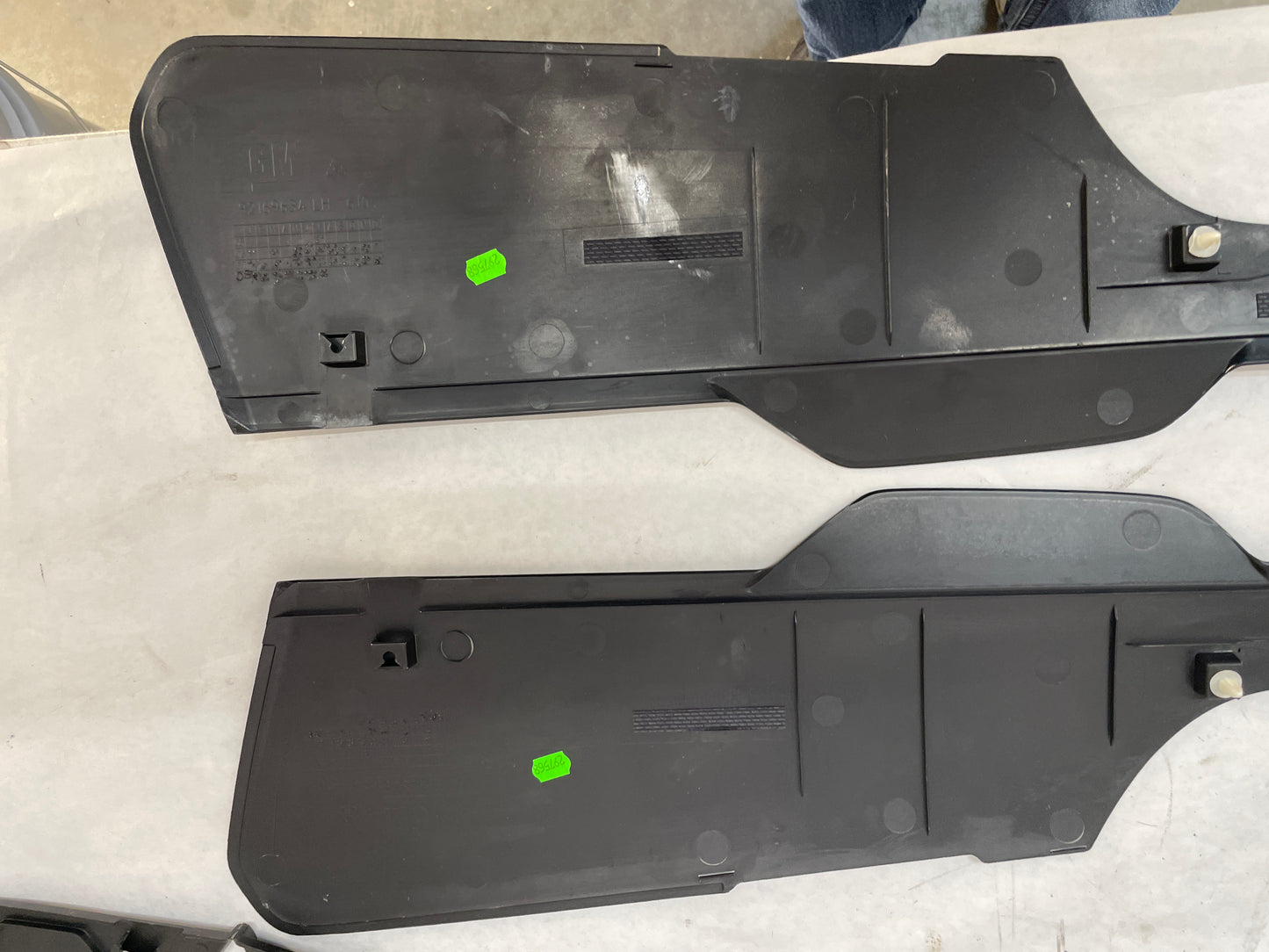 2009 Pontiac G8 GT Complete Center Console w/ Shifter Assembly OEM