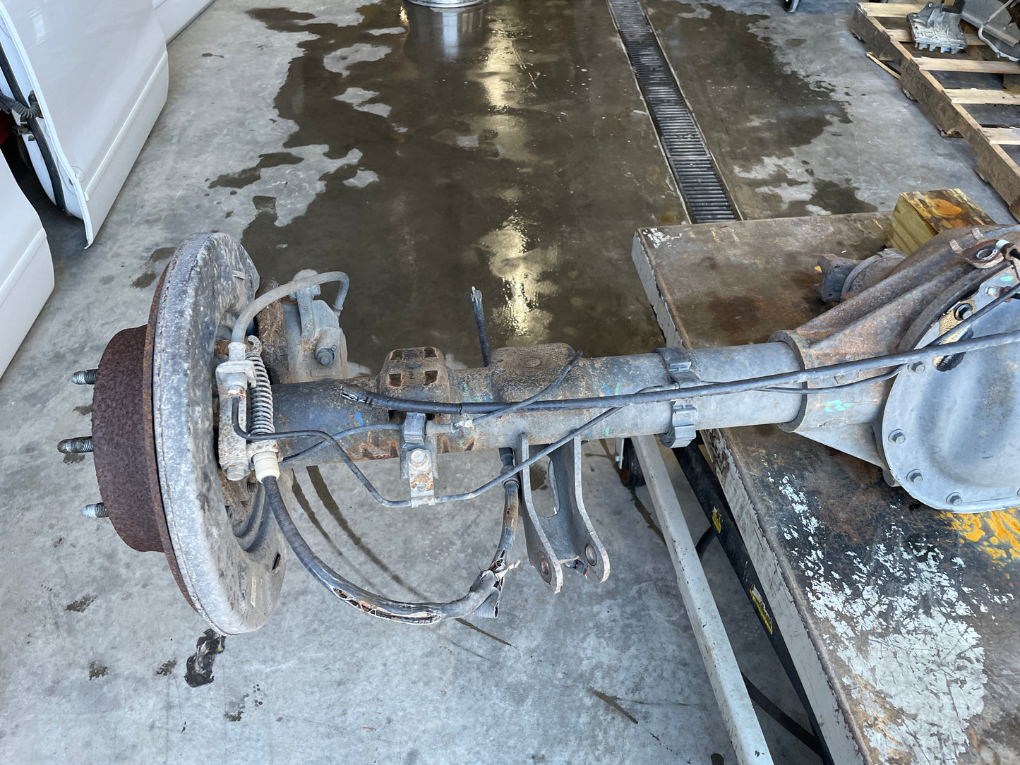 2015 Chevy Silverado K1500 Rear End Axle Carrier Rearend Differential 3.42 OEM