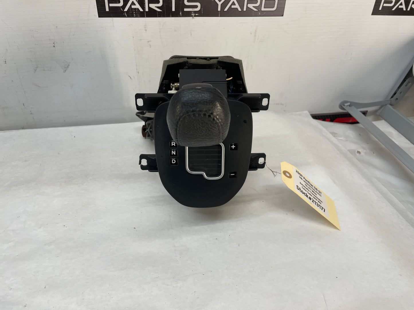 2009 Pontiac G8 GT Complete Center Console w/ Shifter Assembly OEM