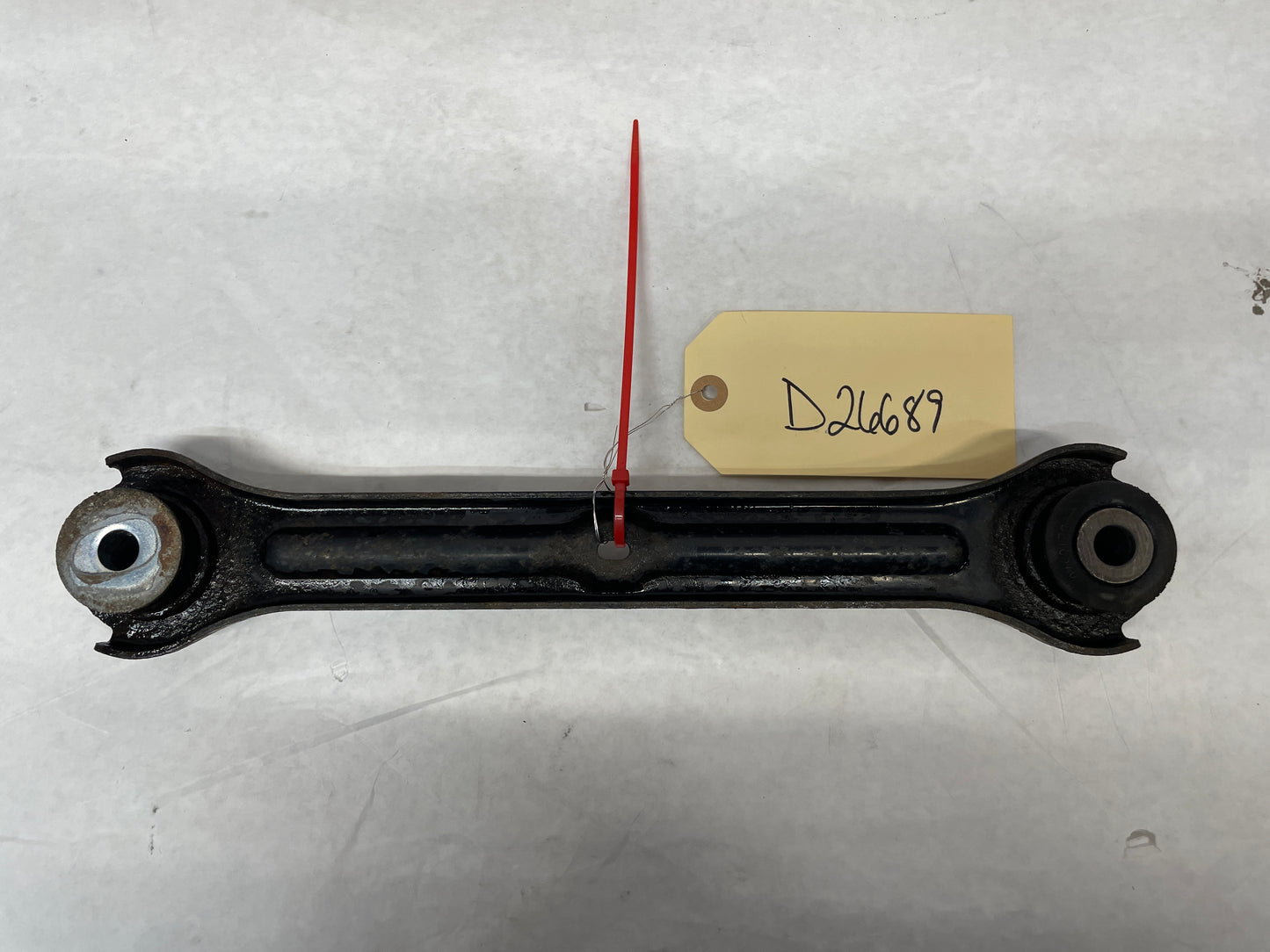 2012 Chevy Caprice PPV RH Passenger Rear Suspension Adjuster Control Arm Link OEM
