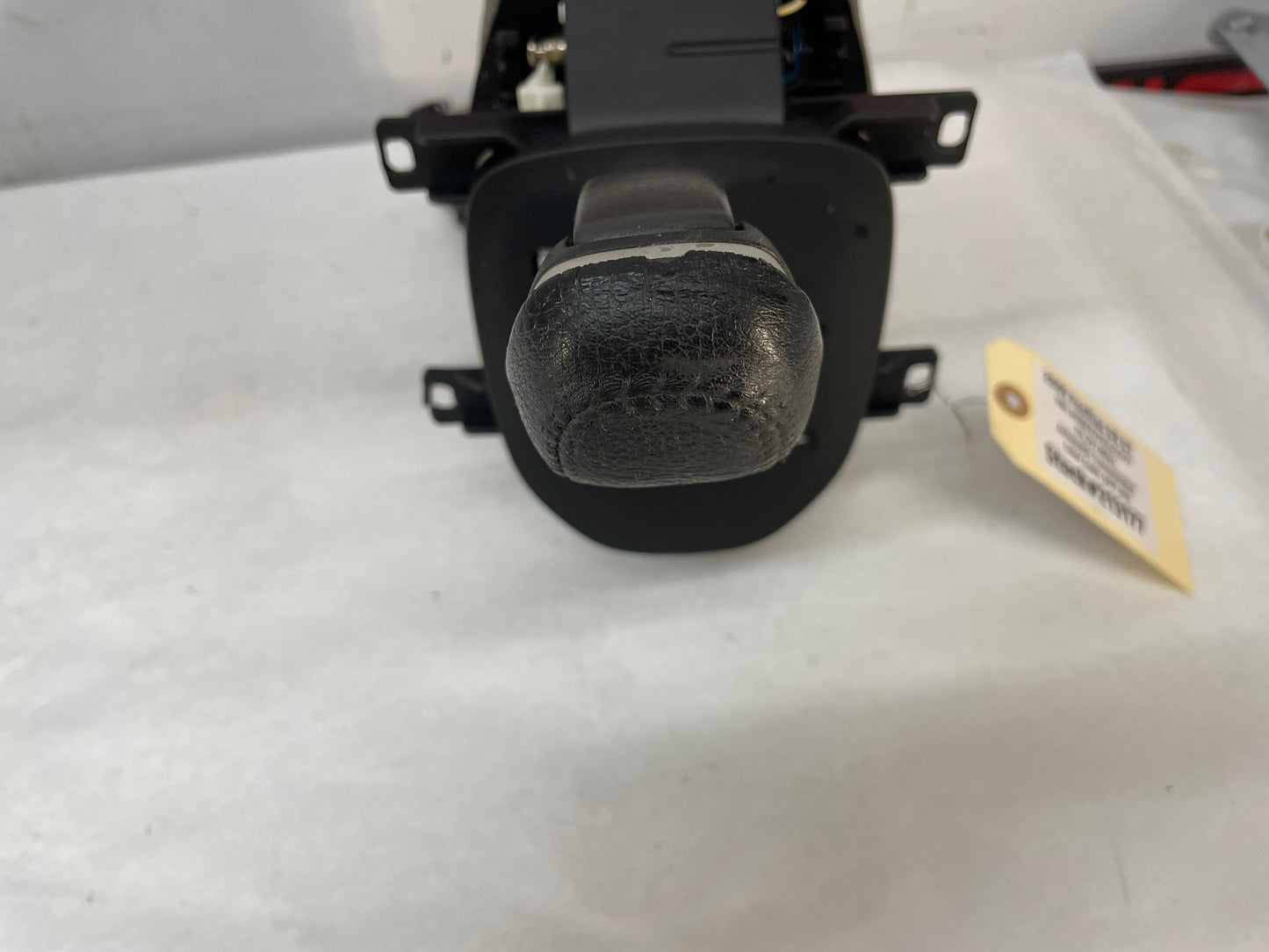 2009 Pontiac G8 GT Complete Center Console w/ Shifter Assembly OEM