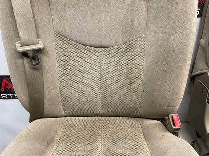 2004 Chevy Silverado 2500HD Bucket Seats w/ Center Console Jump Tan Cloth OEM