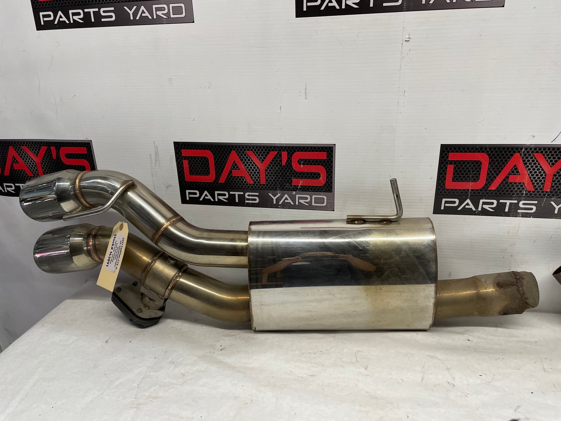 2017 Cadillac CTS-V Extreme Online Store Axle Back Exhaust - Day's Parts Yard