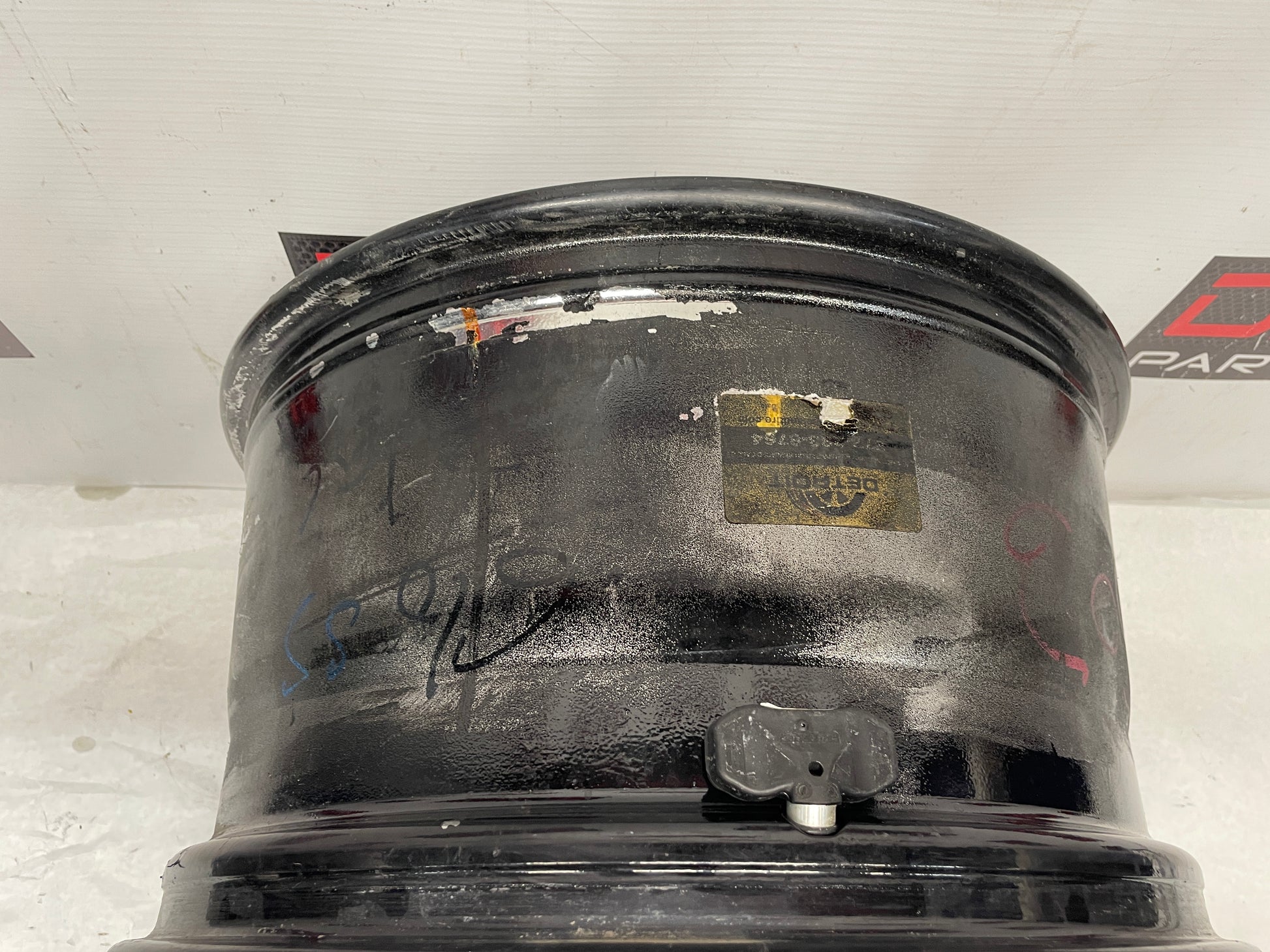 2013 Cadillac CTS-V Coupe  Factory OEM Black Rear Wheel 19X10 OEM - Day's Parts Yard