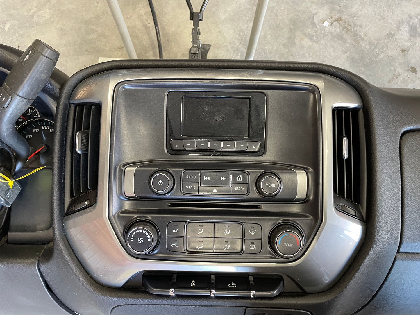 2015 Chevy Silverado K1500 Complete Dash Assembly w/ Radio OEM