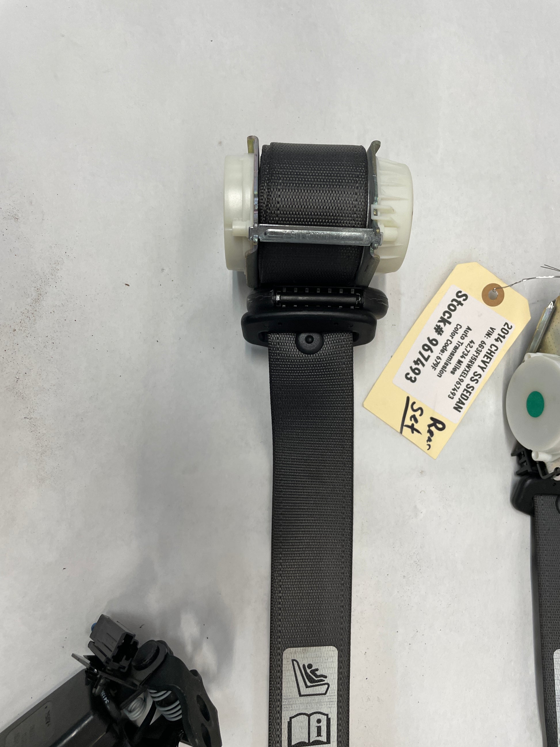 2014 Chevy SS Sedan Complete Rear Seat Belts Retractor Set OEM - Day's Parts Yard