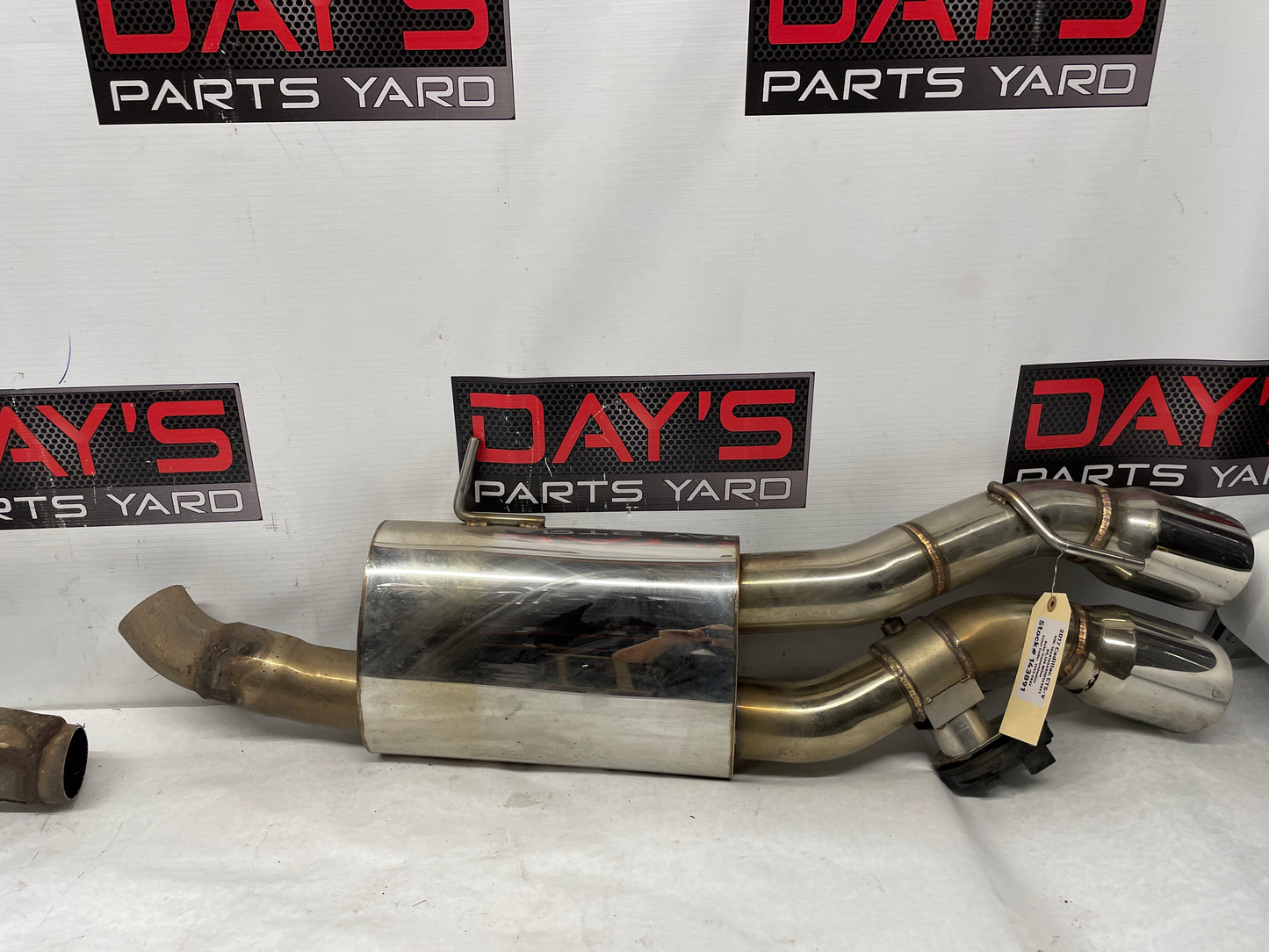 2017 Cadillac CTS-V Extreme Online Store Axle Back Exhaust - Day's Parts Yard