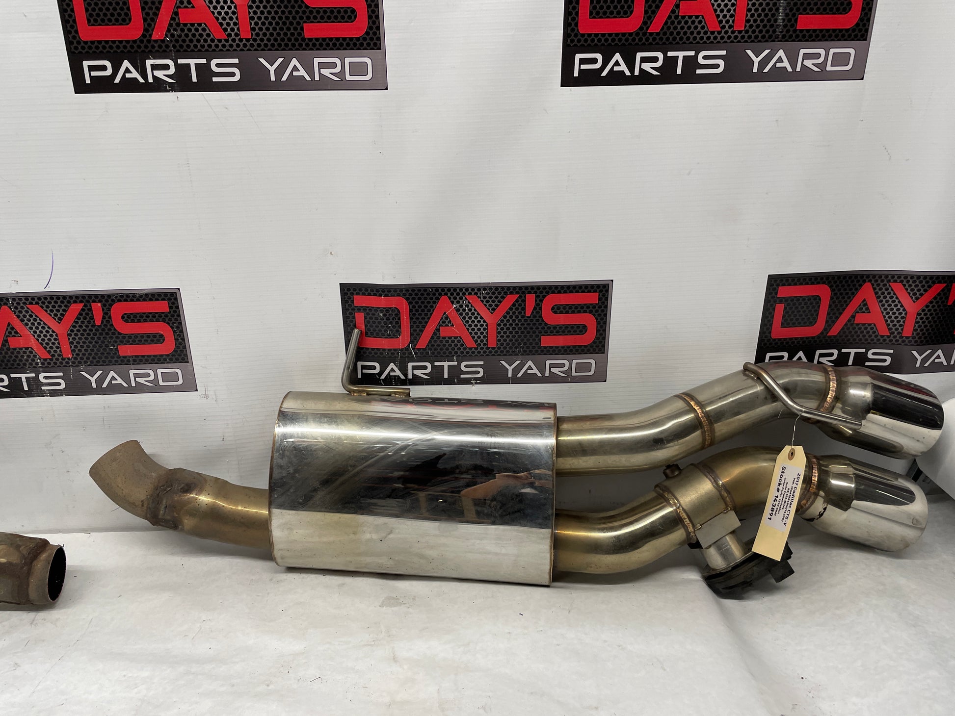 2017 Cadillac CTS-V Extreme Online Store Axle Back Exhaust - Day's Parts Yard
