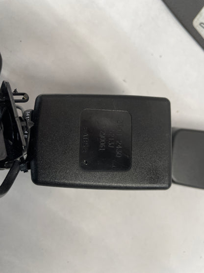 2014 Chevy SS Sedan Complete Rear Seat Belts Retractor Set OEM - Day's Parts Yard