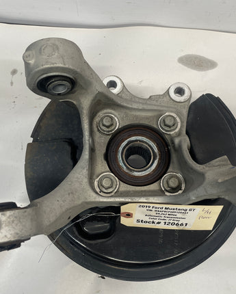 2019 Ford Mustang GT LH Driver Rear Spindle Knuckle Hub OEM