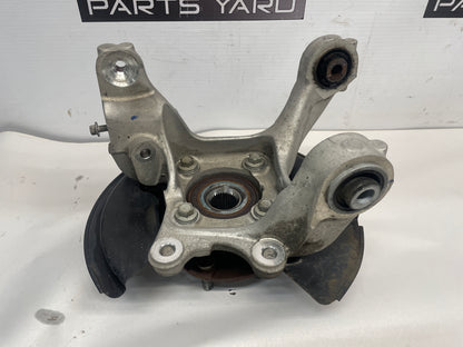 2019 Ford Mustang GT LH Driver Rear Spindle Knuckle Hub OEM