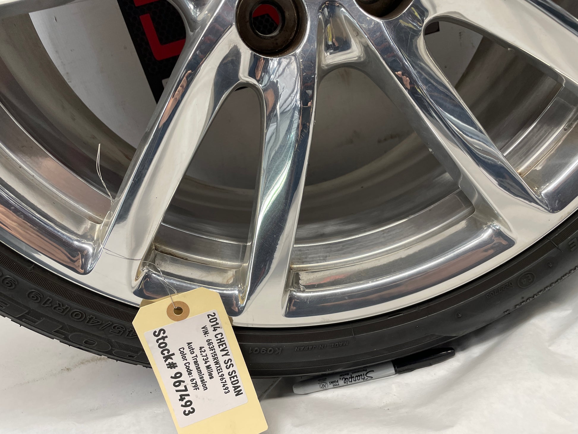 2014 Chevy SS Sedan Factory OEM Spare Wheel and Tire 19X8.5 OEM - Day's Parts Yard