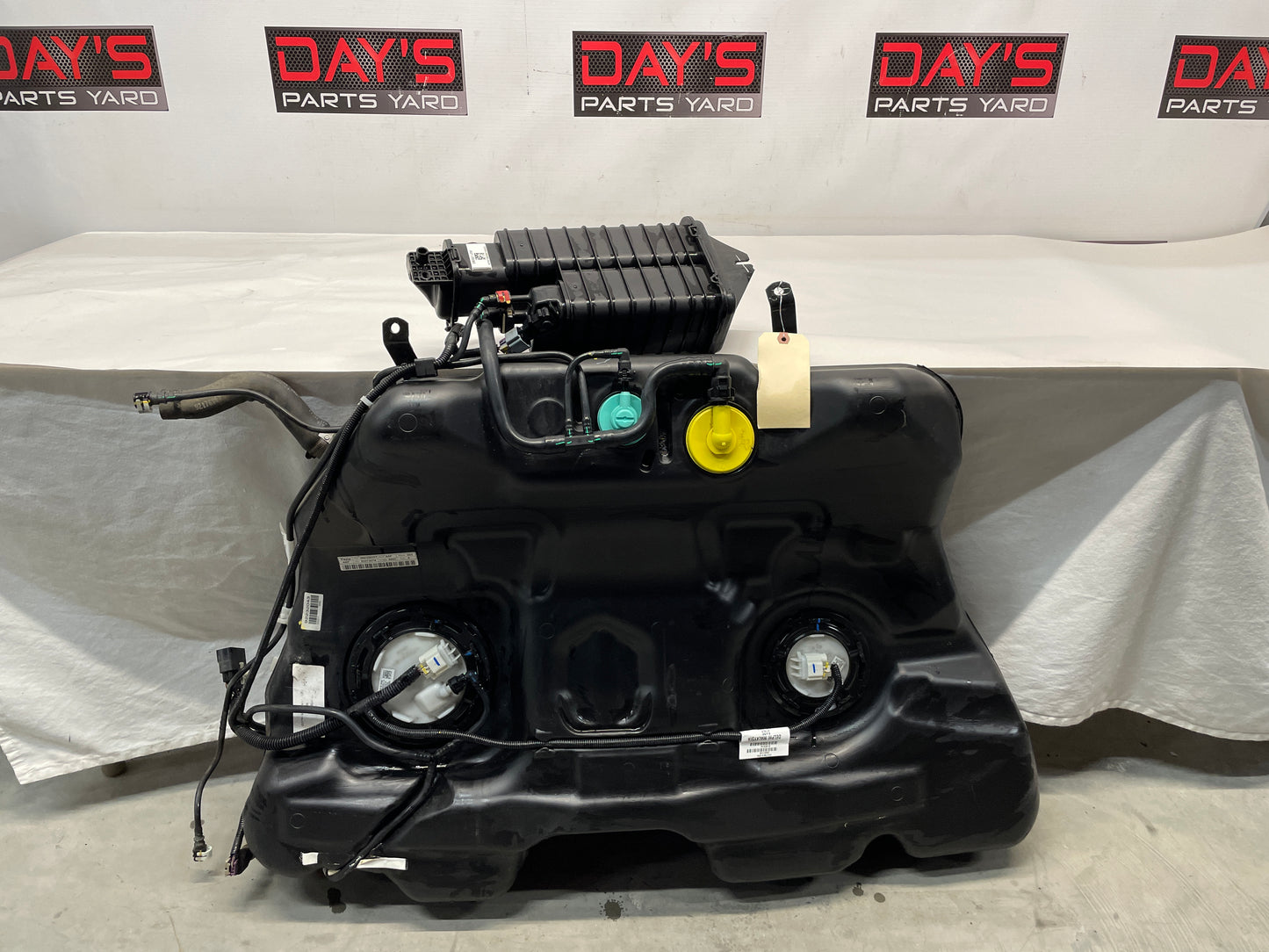 2017 Chevy SS Sedan Fuel Gas Tank and Charcoal Canister OEM - Day's Parts Yard