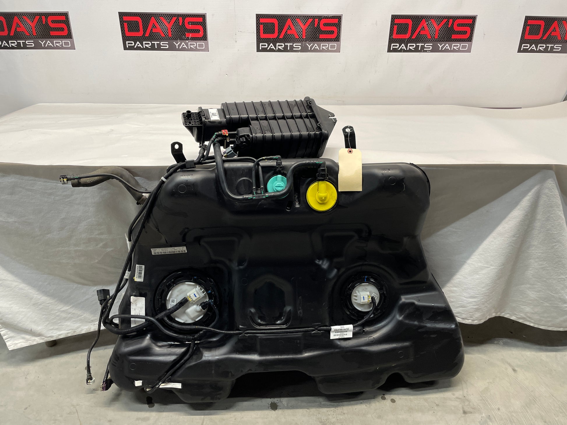 2017 Chevy SS Sedan Fuel Gas Tank and Charcoal Canister OEM - Day's Parts Yard