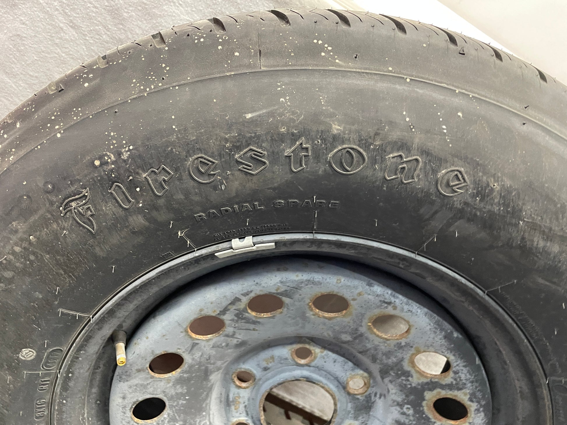 2015 Chevy Silverado K1500 Spare Wheel & Tire 17X7.5 OEM - Day's Parts Yard