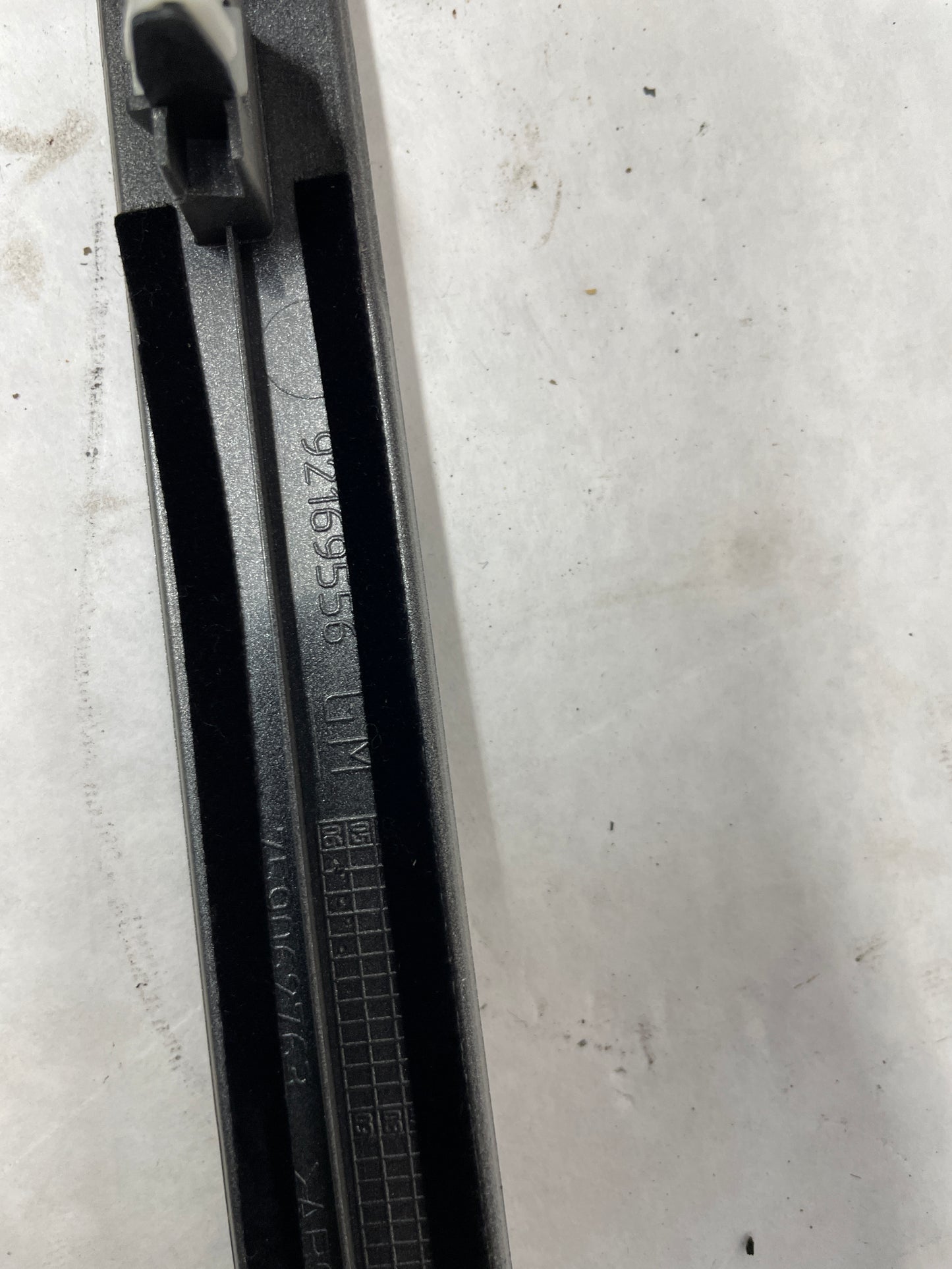2008 Pontiac G8 Base LH & RH Silver Dash Trim Accent Applique Panel OEM - Day's Parts Yard