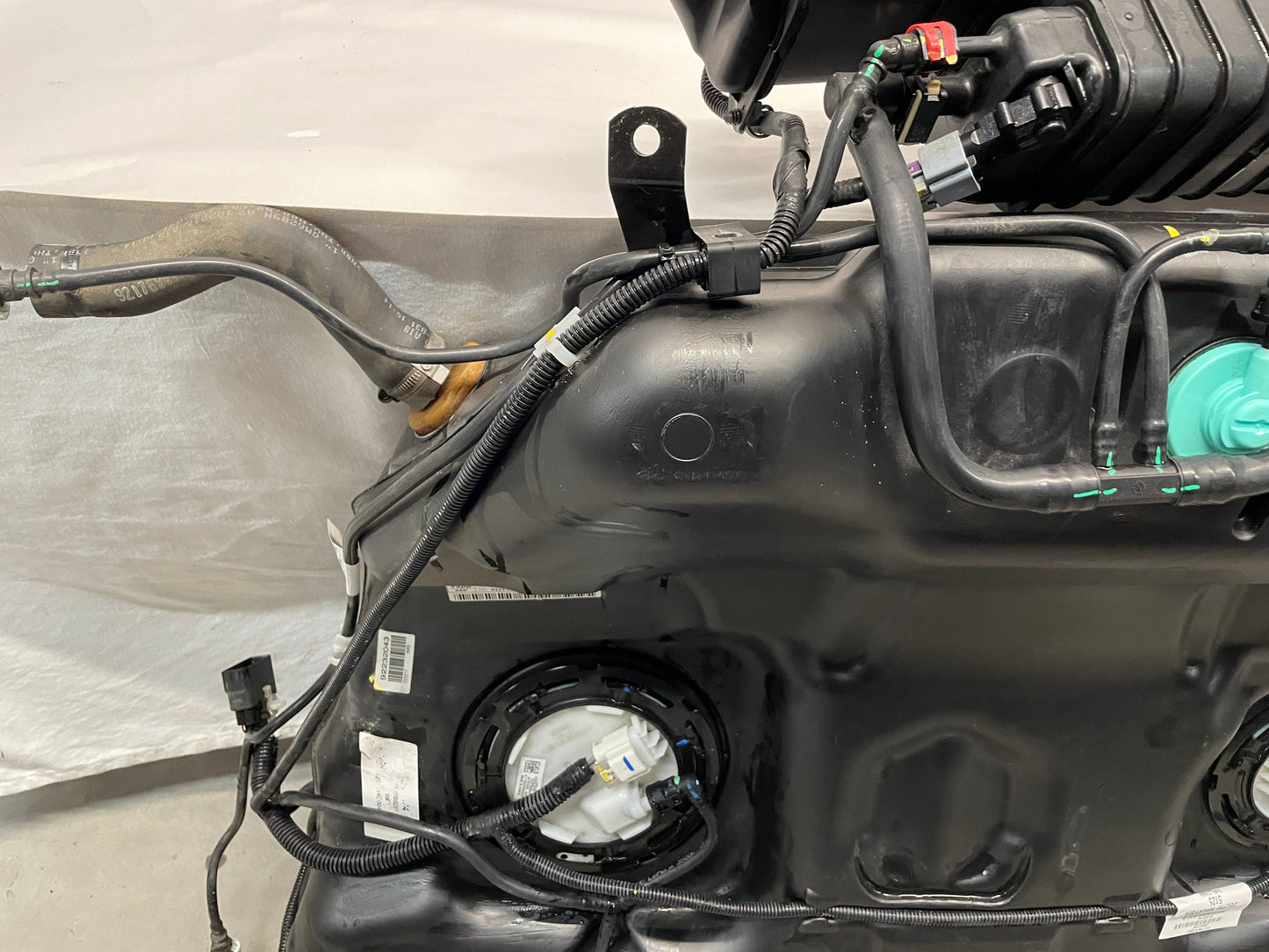 2017 Chevy SS Sedan Fuel Gas Tank and Charcoal Canister OEM - Day's Parts Yard