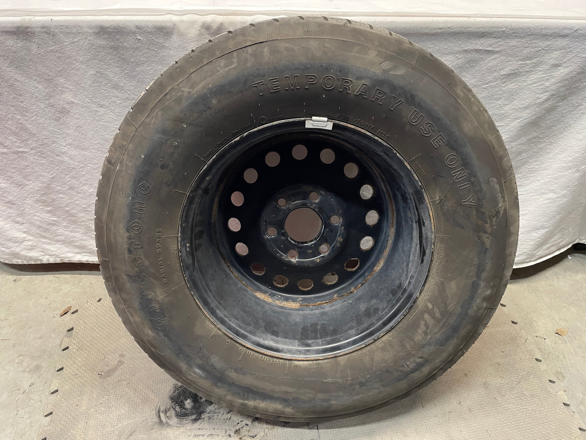 2015 Chevy Silverado K1500 Spare Wheel & Tire 17X7.5 OEM - Day's Parts Yard