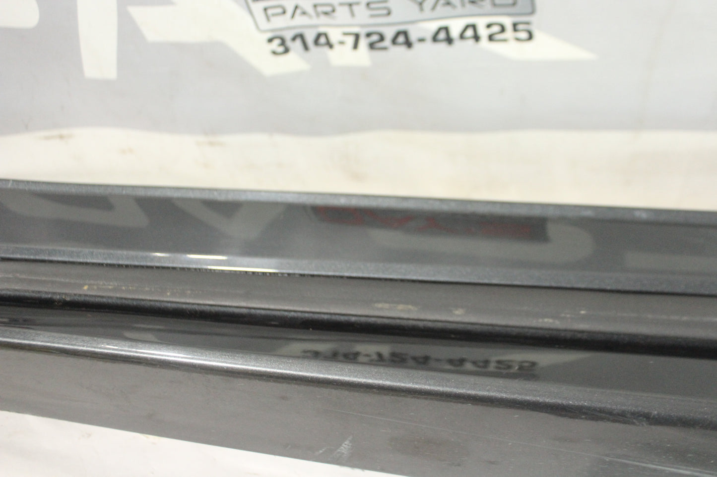 2017 Chevy Camaro SS LH Driver Rocker Molding Panel OEM - Day's Parts Yard