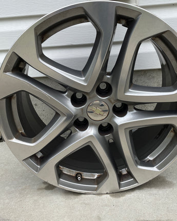 2017 Chevy SS Sedan Factory OEM Rear Wheel 19x9 92281327