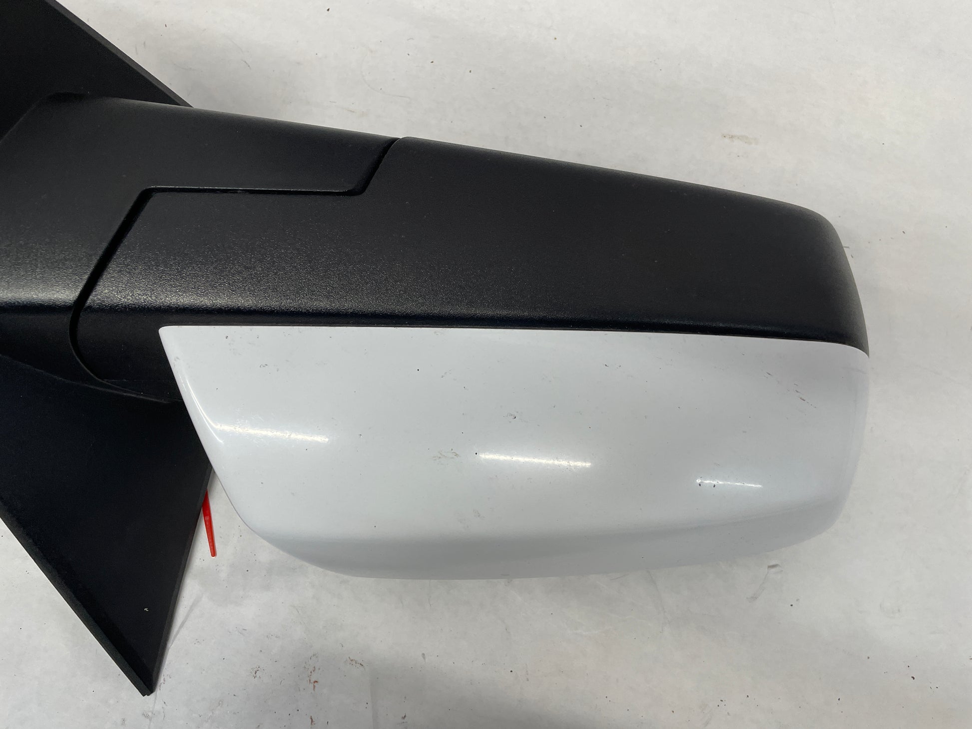 2015 Chevy Silverado K1500 RH Passenger Exterior Door Mirror OEM - Day's Parts Yard