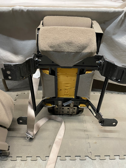 2004 Chevy Silverado 2500HD Bucket Seats w/ Center Console Jump Tan Cloth OEM