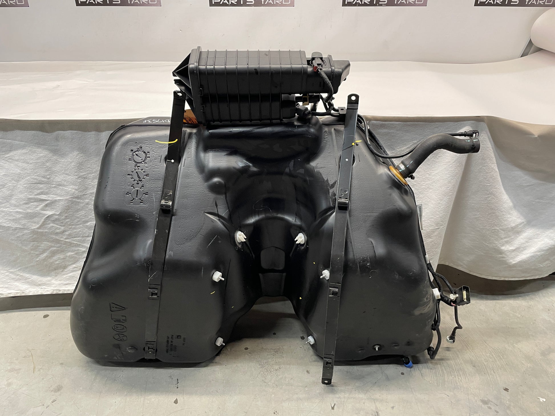 2017 Chevy SS Sedan Fuel Gas Tank and Charcoal Canister OEM - Day's Parts Yard