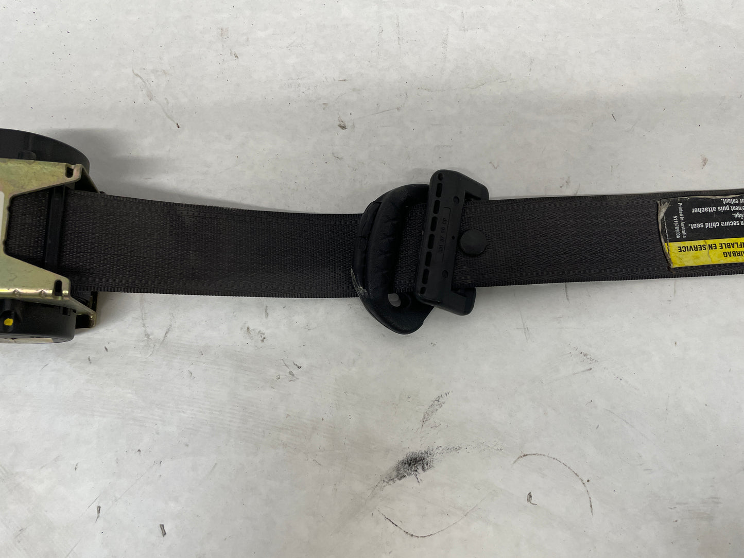 2005 Pontiac GTO RH Passenger Front Seatbelt Retractors OEM - Day's Parts Yard
