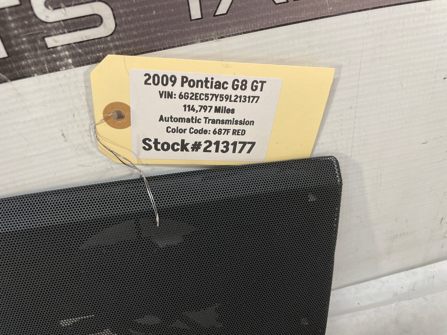 2009 Pontiac G8 GT Center Dash Radio Bezel Speaker Cover Grille OEM