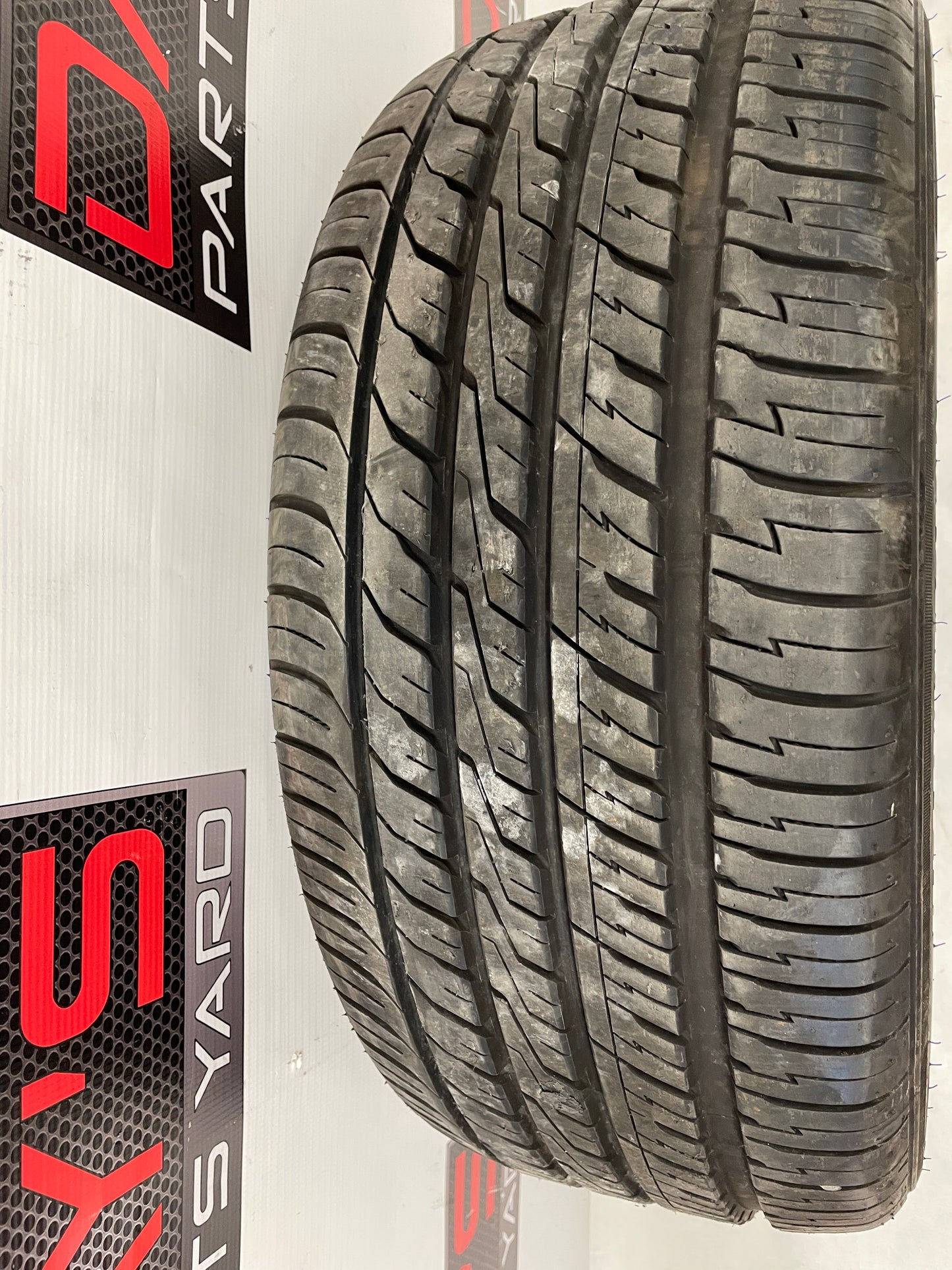 Ironman IMove Gen 3 245/45ZR18 Tire