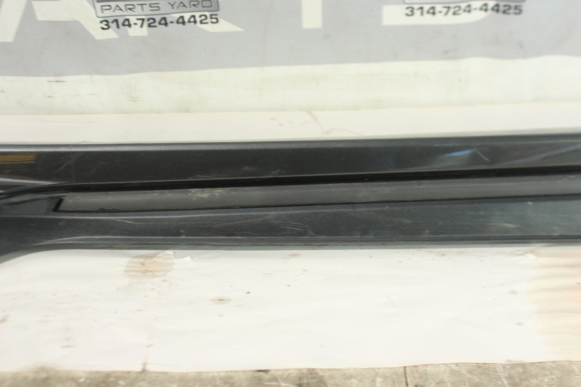 2017 Chevy Camaro SS LH Driver Rocker Molding Panel OEM - Day's Parts Yard