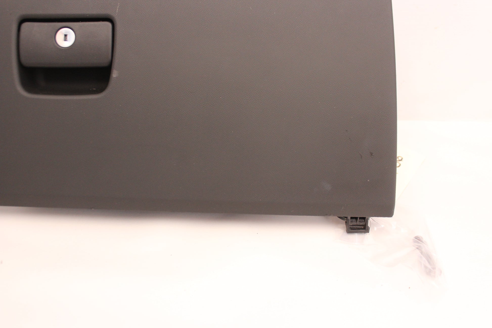 2018 Chevy Camaro ZL1 1LE Glove Box Compartment OEM - Day's Parts Yard