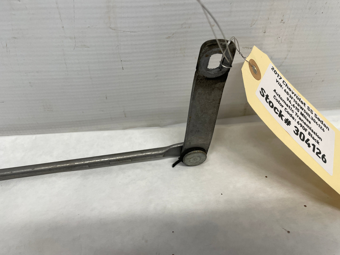 2017 Chevy SS Sedan Automatic Transmission Shifter Linkage Rod OEM