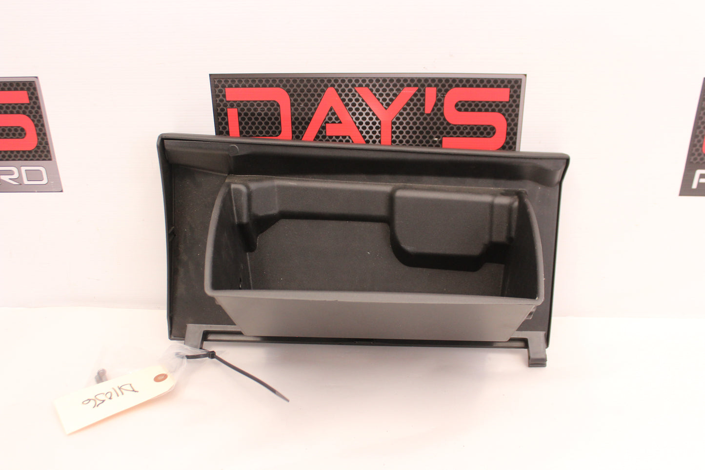 2018 Chevy Camaro ZL1 1LE Glove Box Compartment OEM - Day's Parts Yard