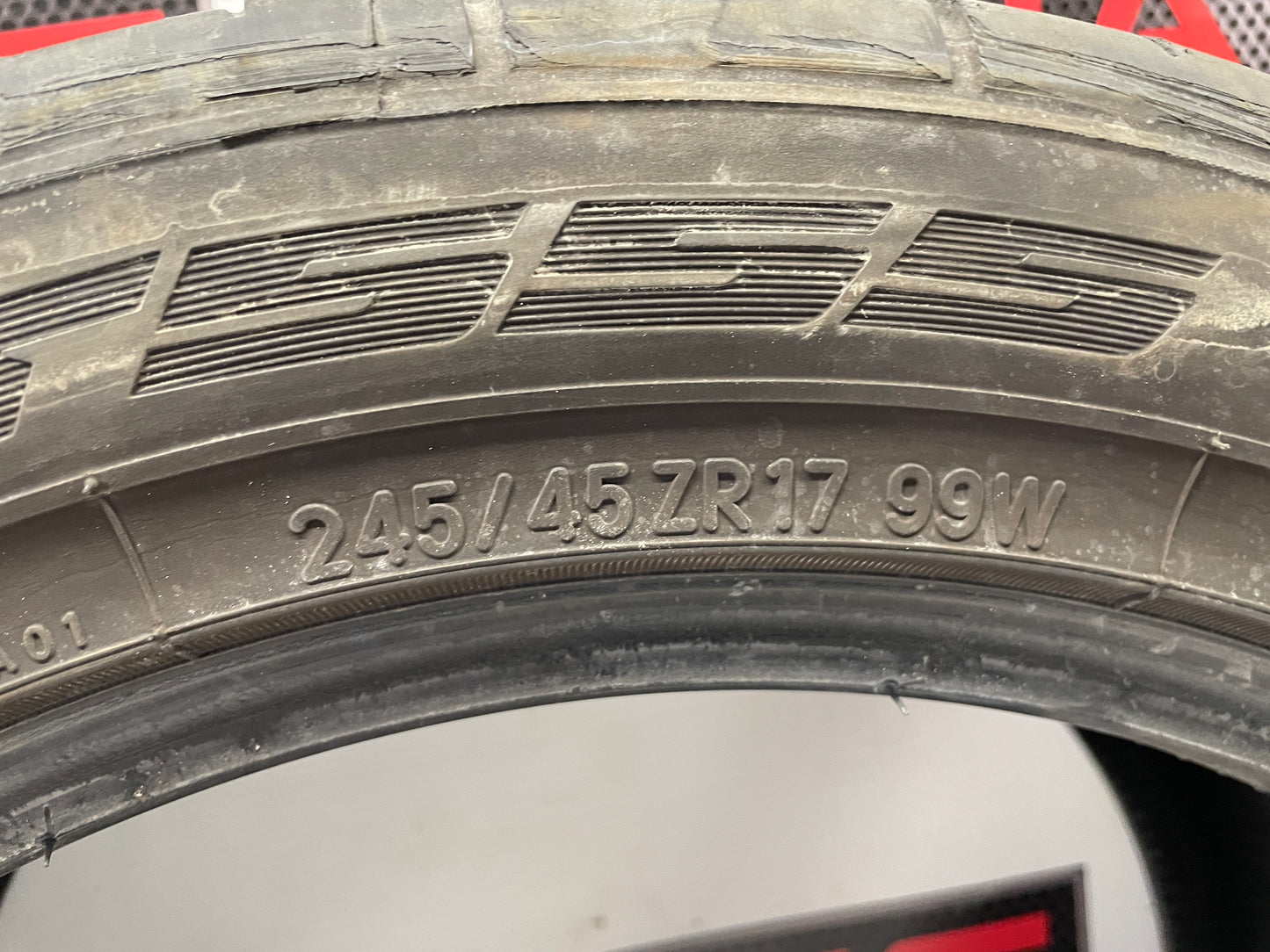 NITTO NT555 G2 245/45ZR17 Tire