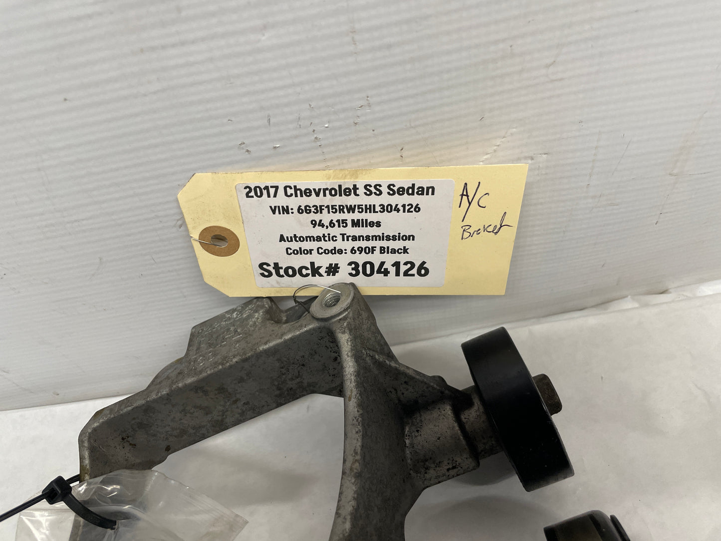 2017 Chevy SS Sedan AC A/C Air Conditioner Compressor Bracket w/ Hardware OEM