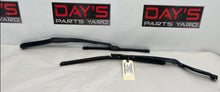 2018 Cadillac CTS-V RH & LH Windshield Wiper Arms OEM - Day's Parts Yard