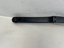 2018 Cadillac CTS-V RH & LH Windshield Wiper Arms OEM - Day's Parts Yard