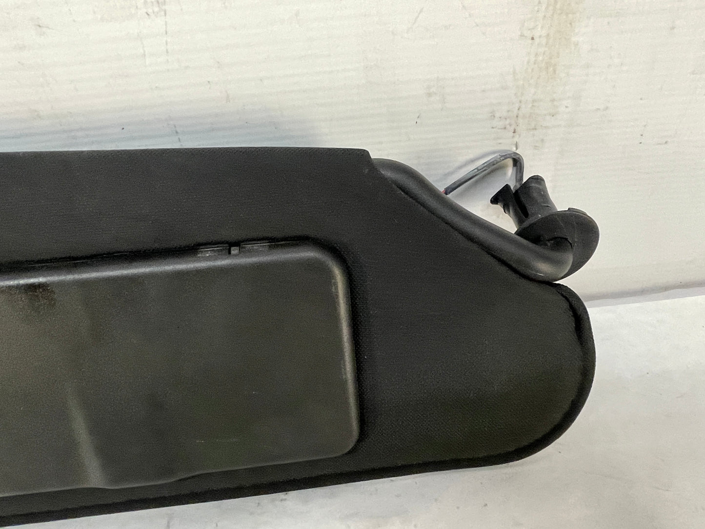 2008 Chevy C6 Corvette Sunvisors Sun Shades Visors w/ Clips OEM