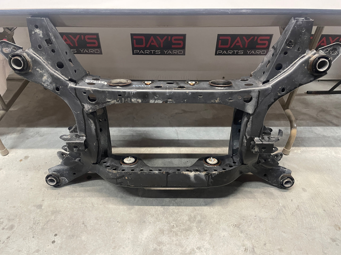 2019 Ford Mustang GT RWD Rear Subframe Sub Frame Crossmember OEM