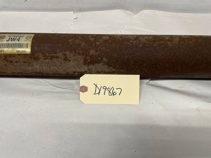 2004 Chevy Silverado 2500HD 4X4 Driveshaft Drive Shaft OEM
