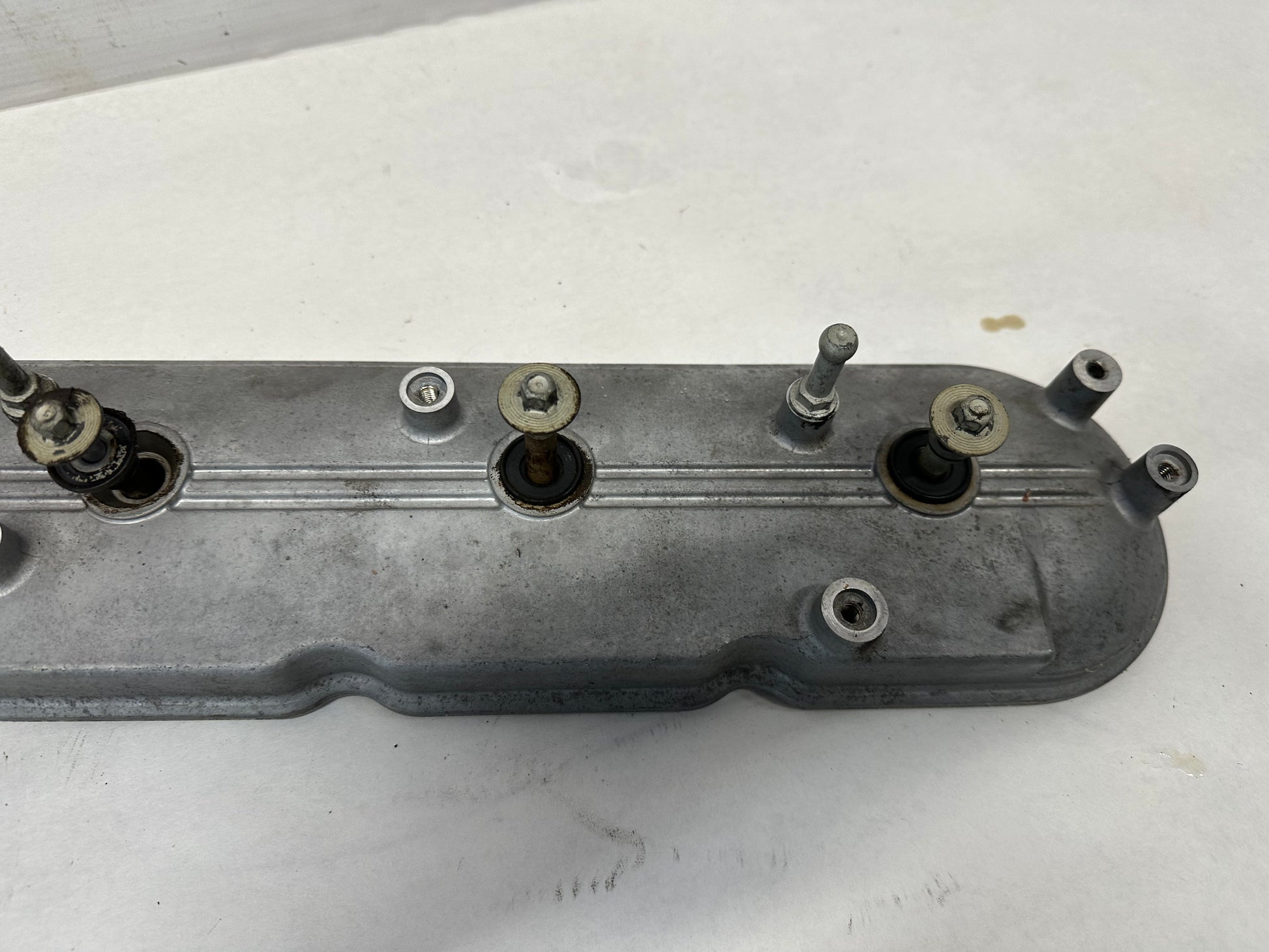 2006 Pontiac GTO RH & LH Engine Motor Valve Cover Set OEM LS1 LS2 LS3 LS6 - Day's Parts Yard