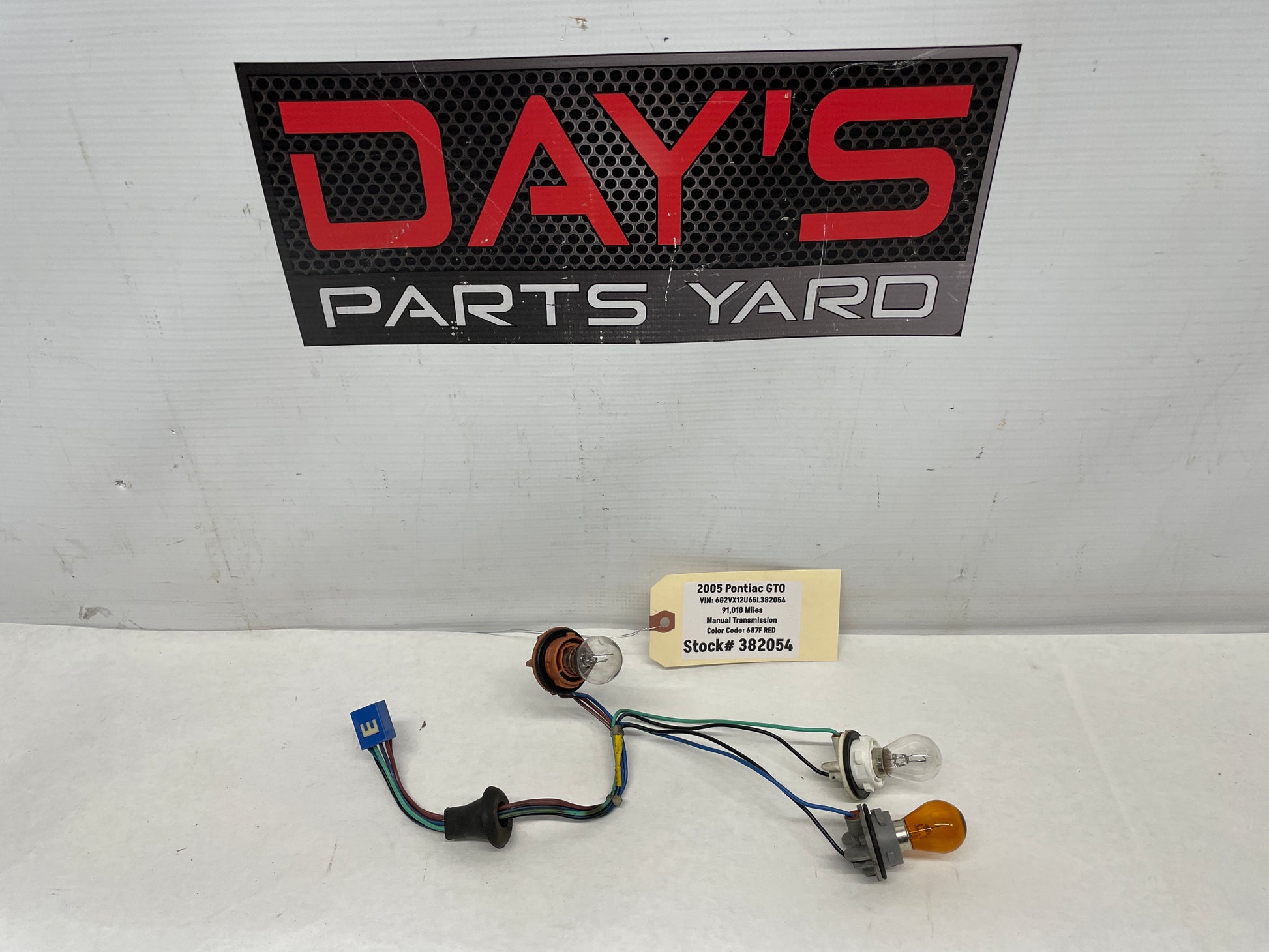 2005 Pontiac GTO LH Driver Tail Light Taillight Wire Wiring Harness OEM - Day's Parts Yard