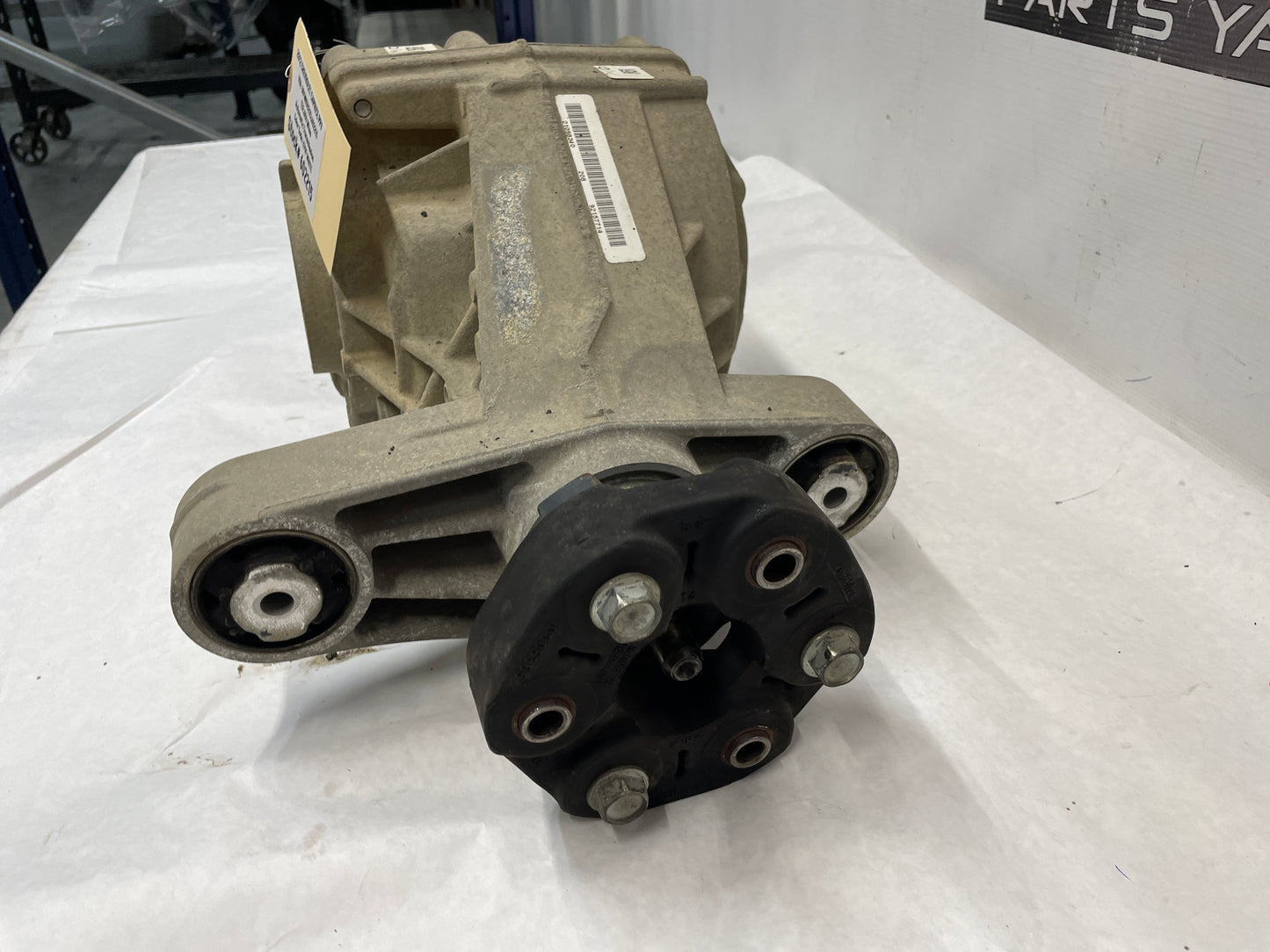 2012 Chevy Caprice PPV Rear End Rearend Carrier Differential 2.92 LSD OEM
