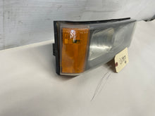 2004 Chevy Silverado 2500HD LH Driver Side Headlight OEM - Day's Parts Yard