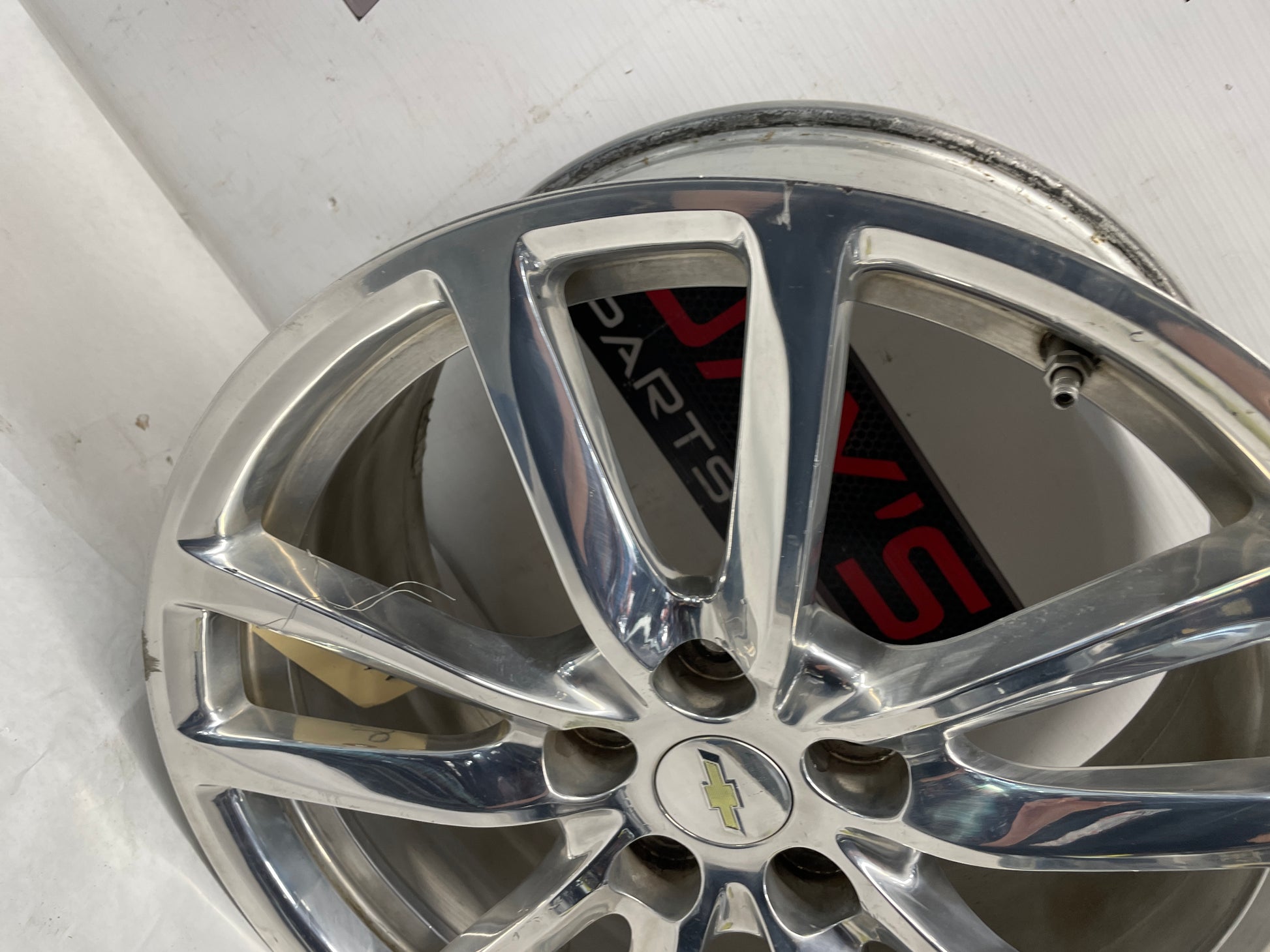 2014 Chevy SS Sedan Factory OEM Rear Wheel 19X9 - Day's Parts Yard
