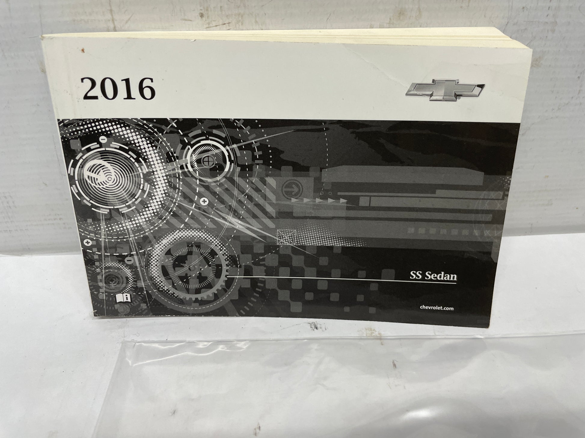 2016 Chevy SS Sedan Owners Manual Book Booklet OEM - Day's Parts Yard