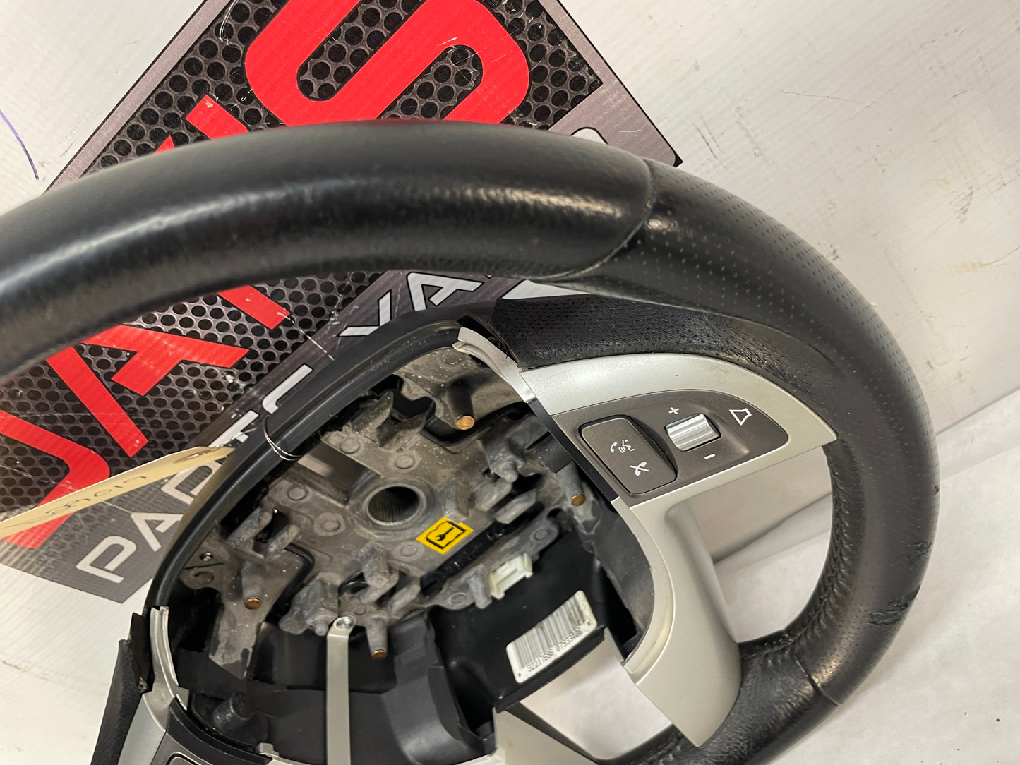 2009 Pontiac G8 GT Steering Wheel OEM