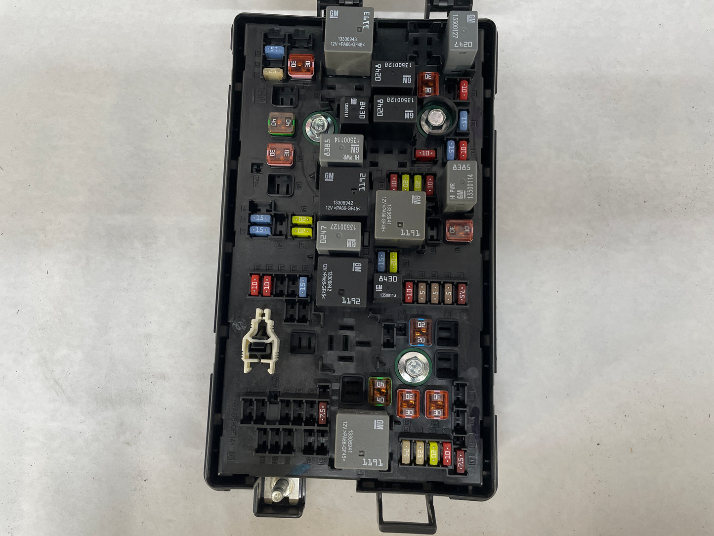 2013 Chevy Camaro ZL1 Fuse Relay Accessory Wiring Junction Box Block OEM - Day's Parts Yard